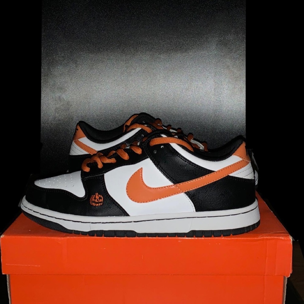Nike dunk halloween